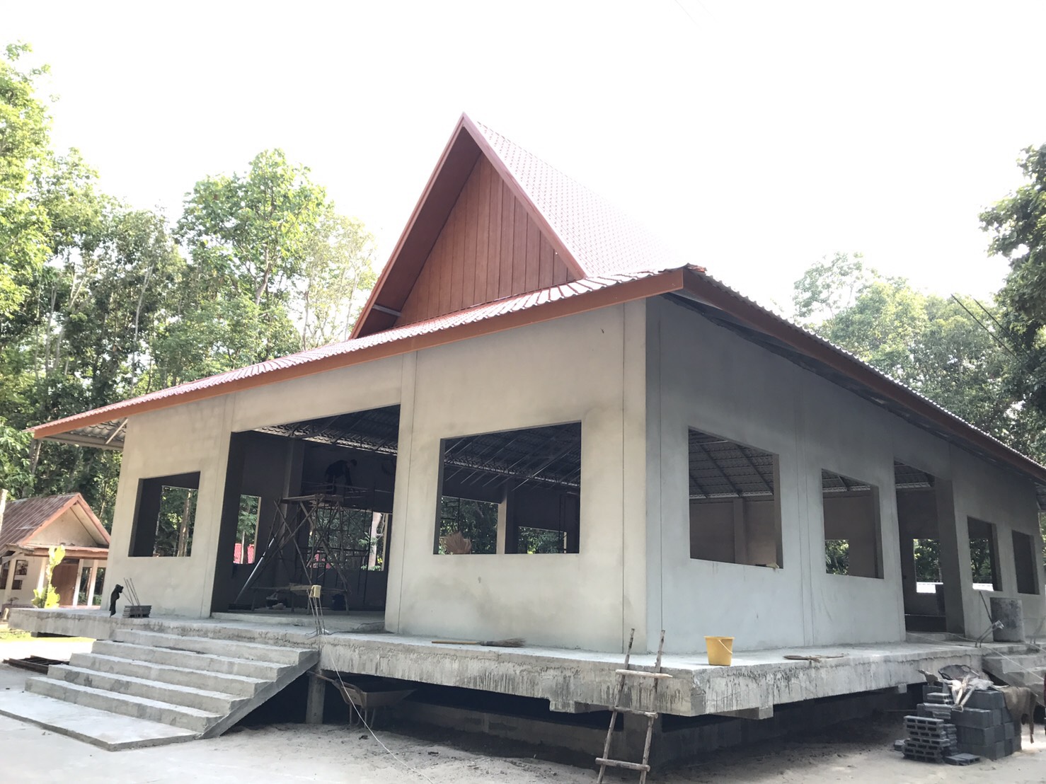 สมทบทุนสร้างศาลาการเปรียญ วัดป่าชลประทานน้ำอูน จังหวัดสกลนคร