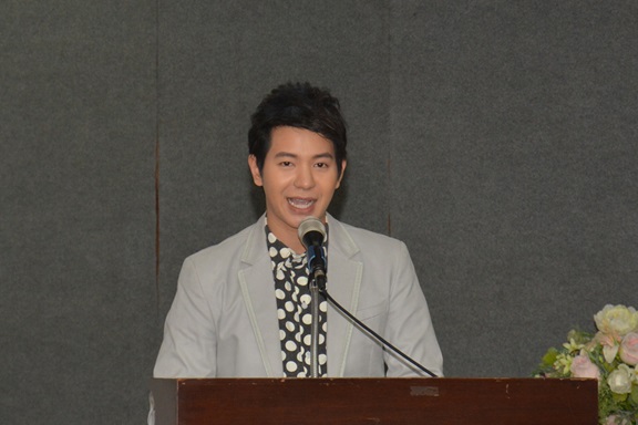 มอบเครื่องช่วยหายใจแก่ผู้ป่วยโรค als กองทุนผู้ป่วยโรคกล้าม