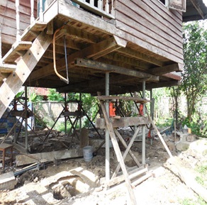 โครงการช่วยเหลือผู้ประสบภัยแผ่นดินไหว จังหวัดเชียงราย  นายสมร บุญส่ง