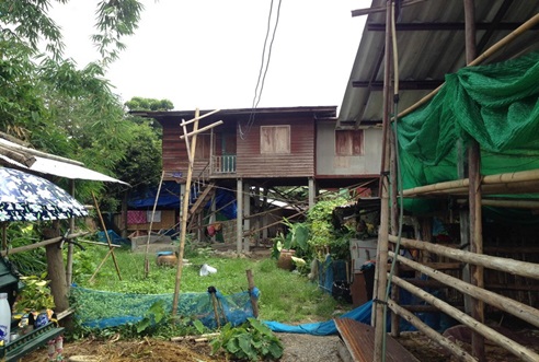 โครงการช่วยเหลือผู้ประสบภัยแผ่นดินไหว จังหวัดเชียงราย  นายสมร บุญส่ง