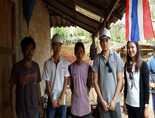 โครงการช่วยเหลือผู้ประสบภัยแผ่นดินไหว จังหวัดเชียงราย  นายอาติ๊บ มาเยอะ