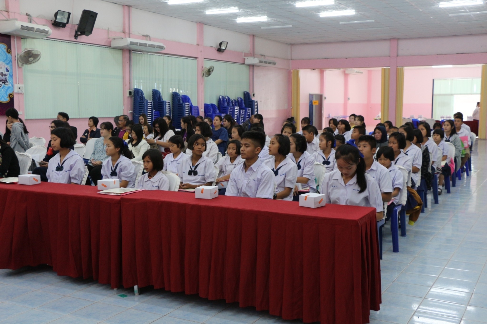 จังหวัดตาก : พิธีมอบทุนการศึกษา โครงการทุนการศึกษาต่อเนื่อง